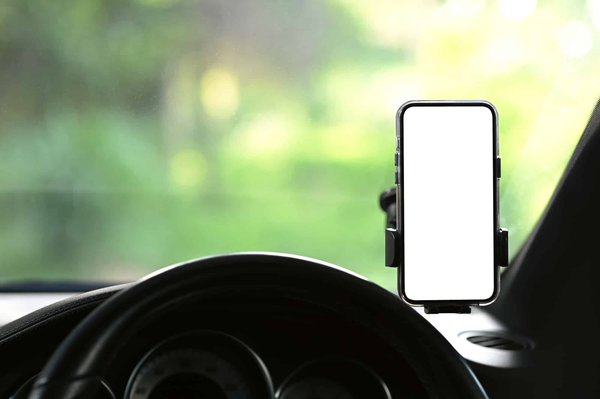 Comment choisir le meilleur support téléphone voiture pour vos besoins ?